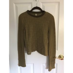 Cropped knit sweater